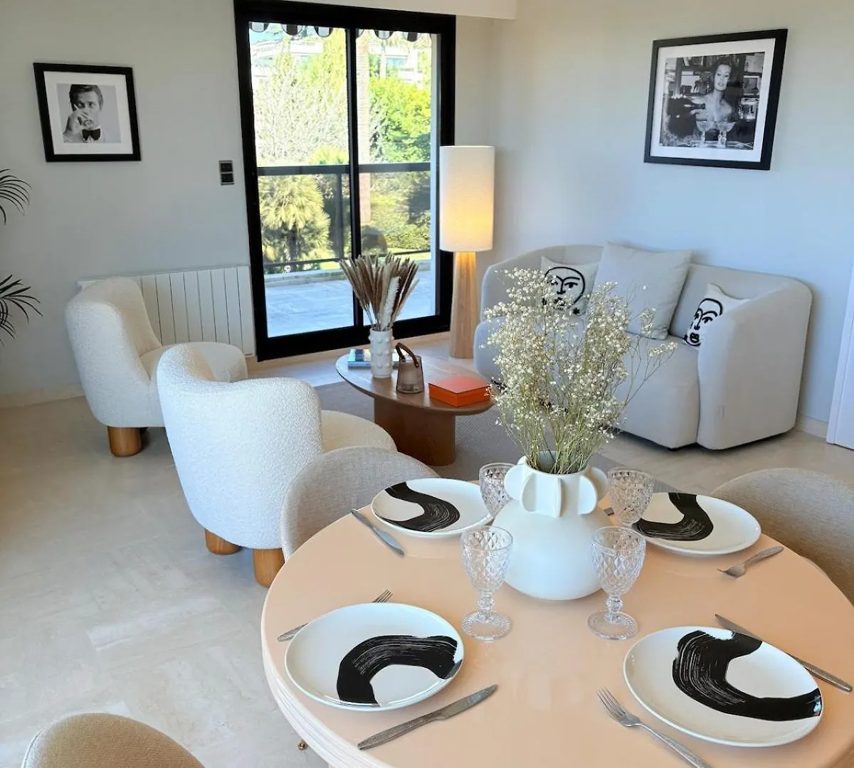 Dernier Etage-Piscine-Tennis-2 Terrasses-Garage-Wifi Cannes